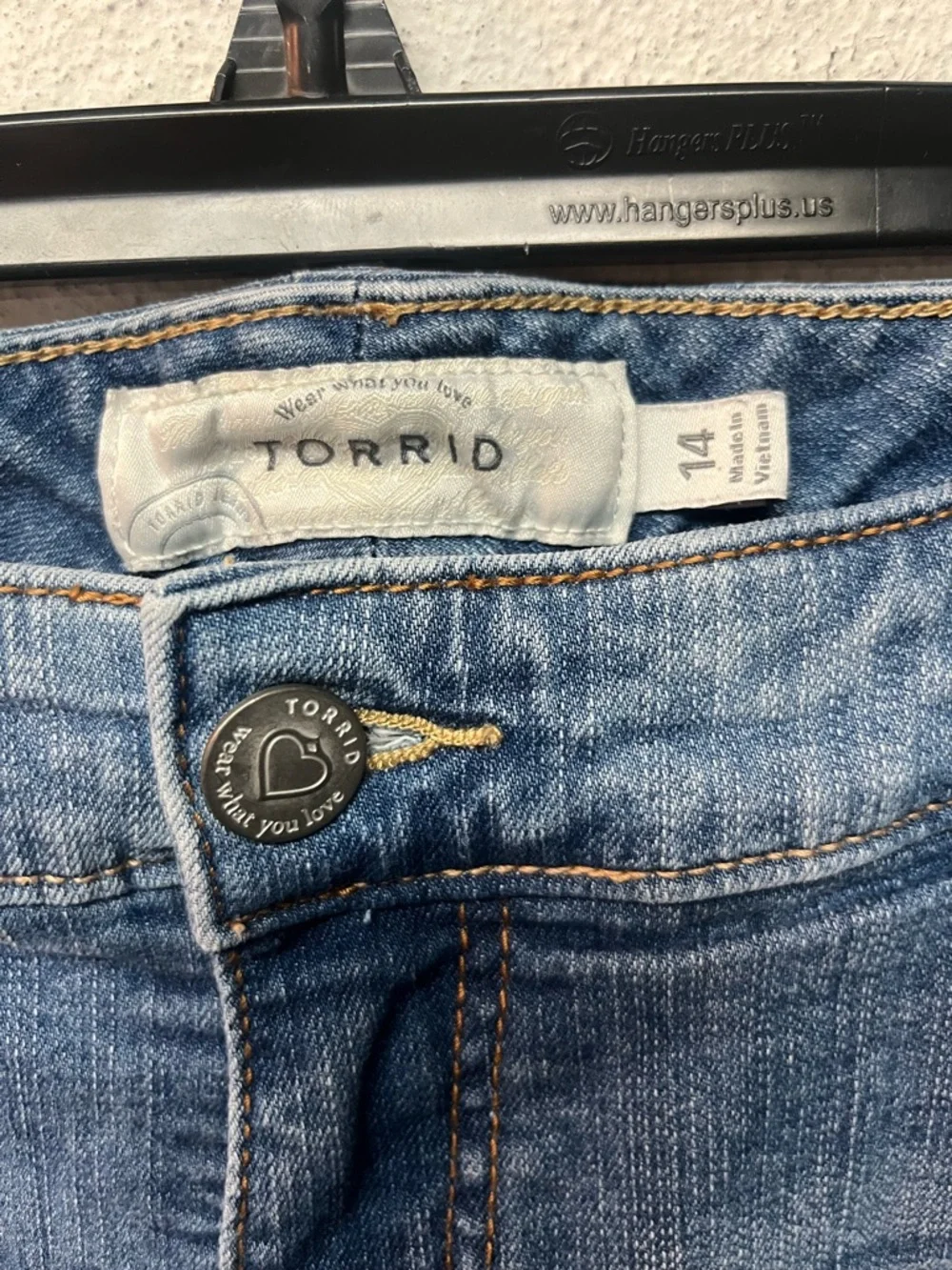 torrid Blue Denim Shorts with Contrast Stitching - Picture 3 of 5